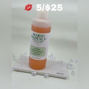 💋 Alpha Grapefruit Cleansing Lotion